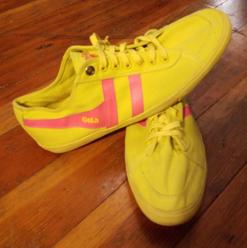 **SOLD** Gola sneakers